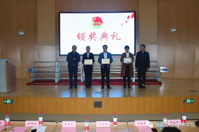 X~0VS3GXT5NIV72(A8B[3VC.png X~0VS3GXT5NIV72(A8B[3VC.png